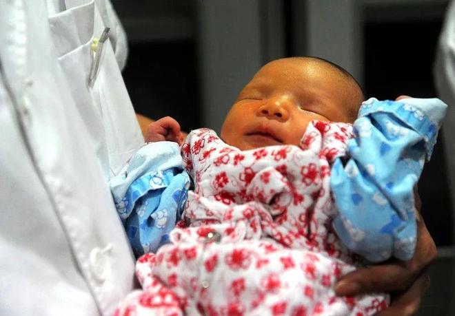 用基因編輯技術(shù)設(shè)計嬰兒是否可能？(圖1)