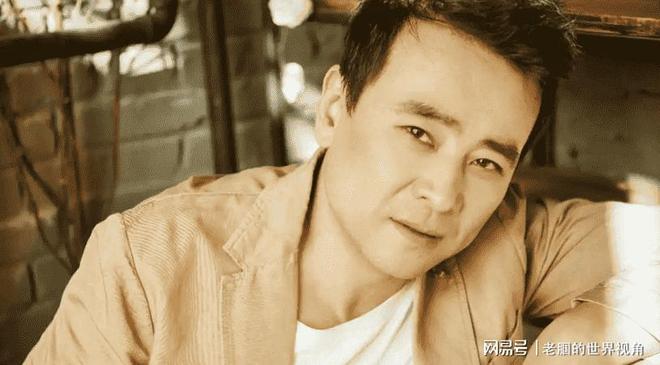 恩愛十幾年難抵殘酷現(xiàn)實(shí)？羅鋼娶小23歲郝蕾年齡差原來不算坎(圖2)