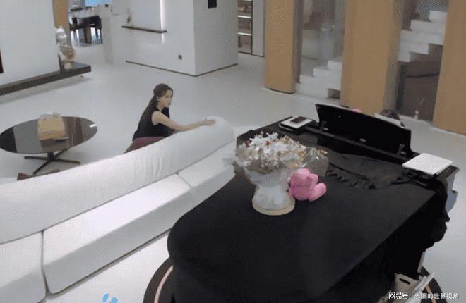 恩愛十幾年難抵殘酷現(xiàn)實(shí)？羅鋼娶小23歲郝蕾年齡差原來不算坎(圖17)